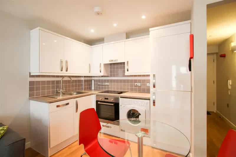 0 Bedroom Studio Apartment to Rent