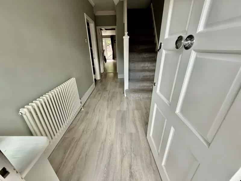4 Bedroom Semi-Detached House to Rent