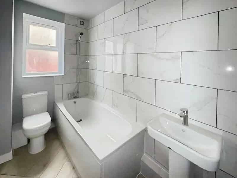 2 Bedroom Flat to Rent Blackpool Lancashire FY1
