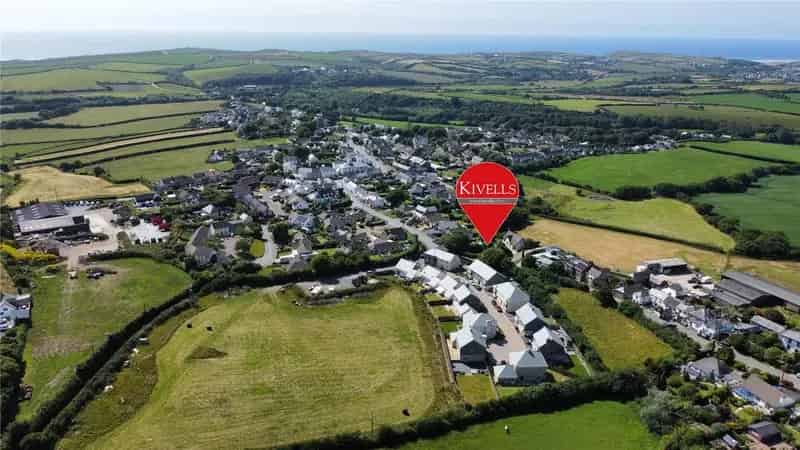3-Bedroom Detached House Plot For Sale
