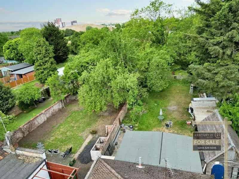 Two Bungalows For Sale Redevelopment Potential