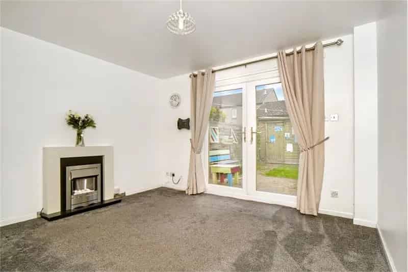 2 Bed Mid Terrace House Port Seton Coastal Location