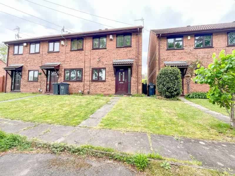 2 Bedroom End of Terrace House for Sale