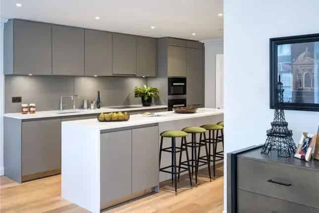 Flat for sale in Eagle House, High Street Wimbledon, London SW19