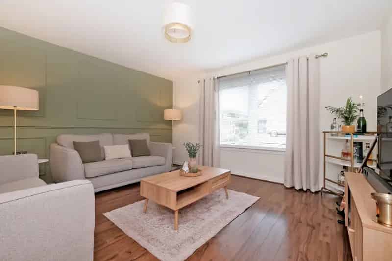 Spacious 3 Bed Semi-Detached Home in Portlethen