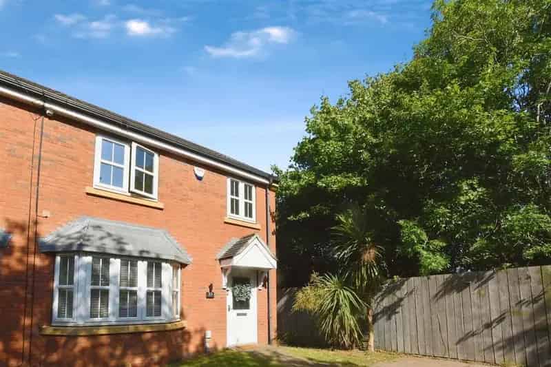3 Bedroom Terraced Bungalow for Sale in East Riding
