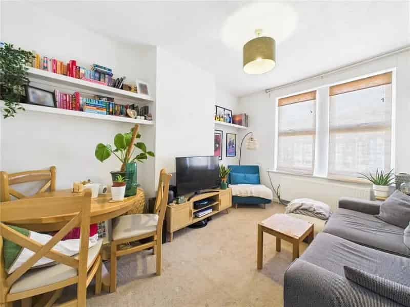 2 Bedroom Apartment for Sale with Off-Street Parking