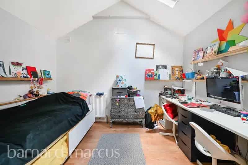 House For Sale , London, England