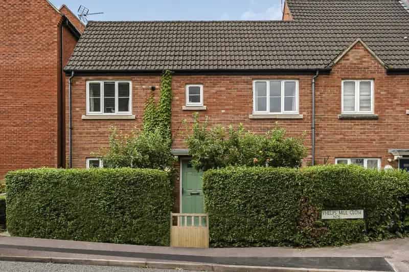 3 Bedroom End Terrace House for Sale