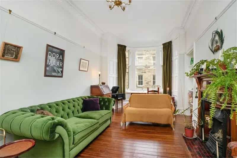 1 Bed Flat Marchmont Edinburgh - First Floor Flat with Garden