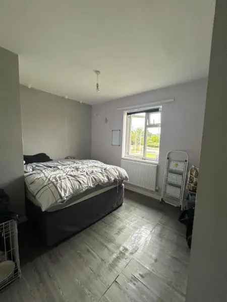 Bungalow For Rent in Staffordshire Moorlands, England