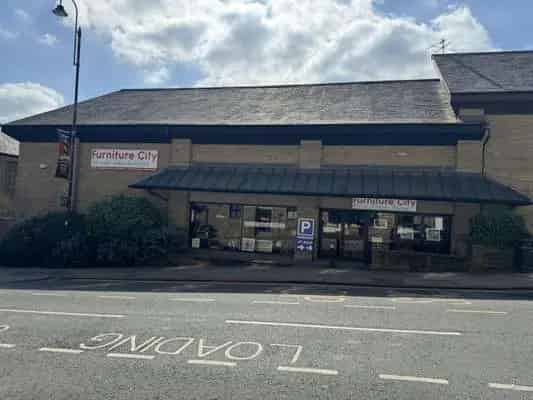 Retail Unit to Rent Halifax Pennine Retail Park