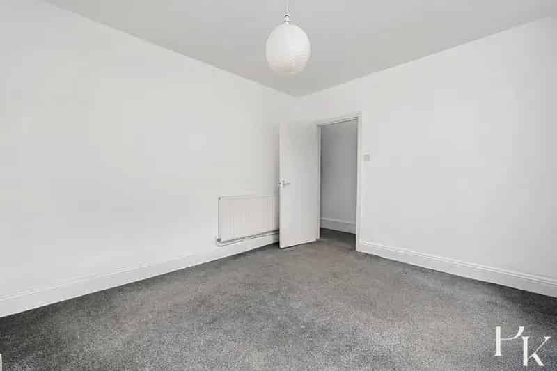 1 Bedroom Apartment House to Rent Near Preston Park Station