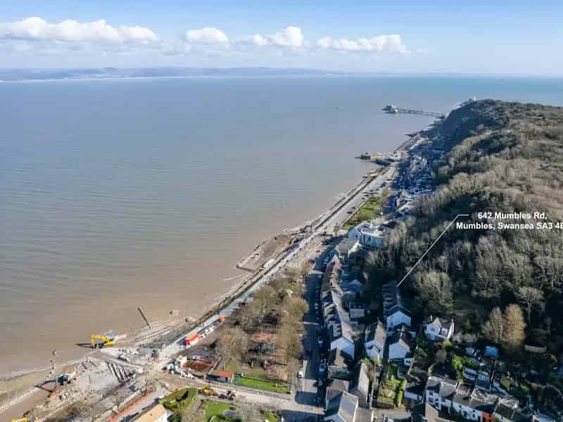 15 Bedroom Mumbles Sea View House - Investment Opportunity