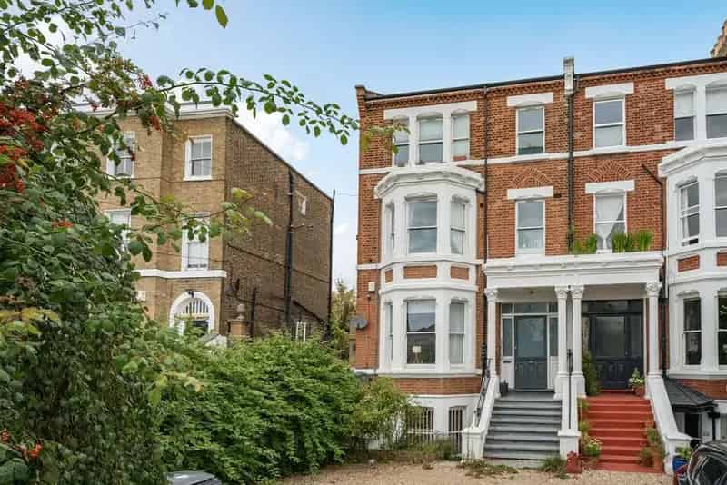 Flat For Sale , London, England
