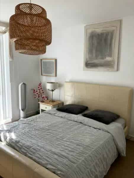 2 Bed Flat Near Elstree Studios Borehamwood