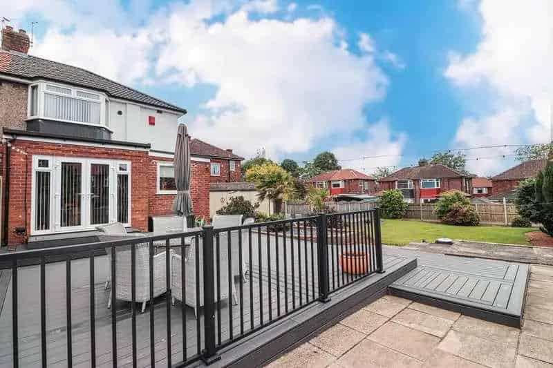 3 bed house for sale