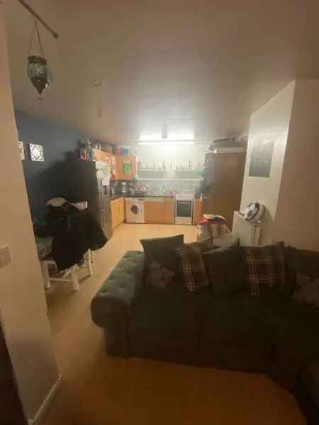 Flat For Rent in East Suffolk, England