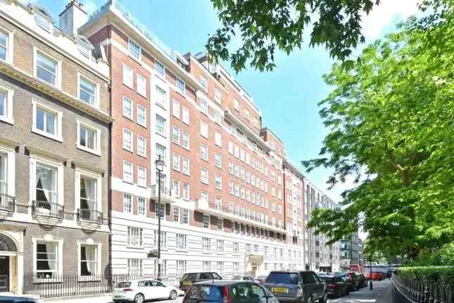 Flat for sale in Portman Square, London W1H