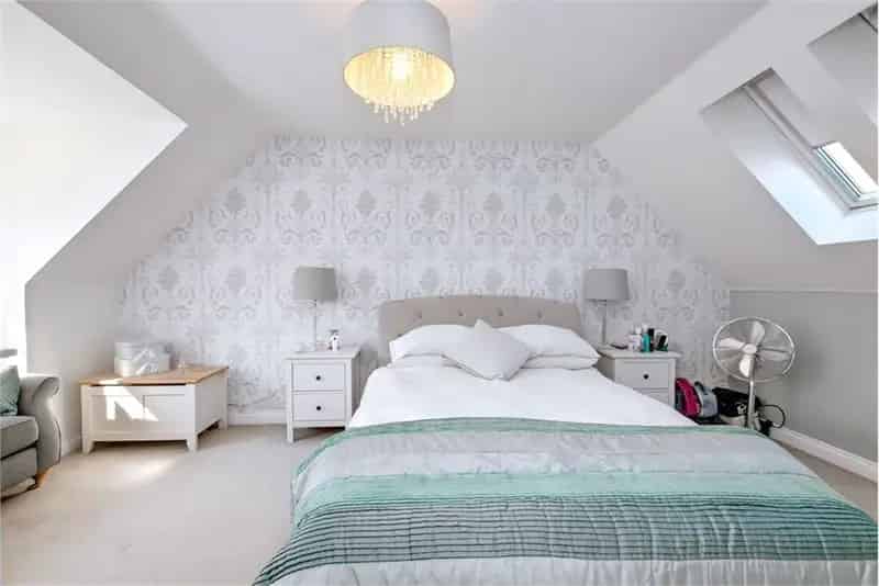 4 Bed Detached House with 2 Reception Rooms West Linton