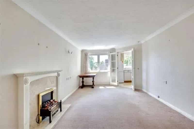 1 Bed Flat for Sale Sherwood Over 55s