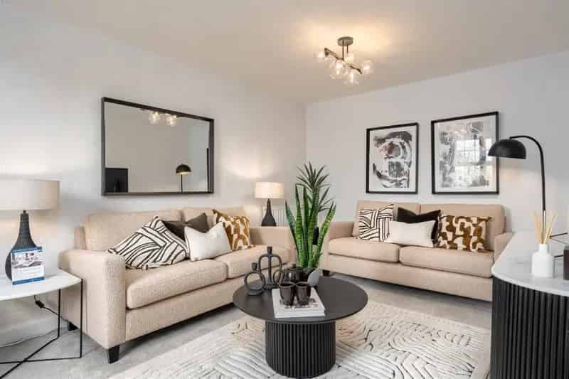 4 Bed House for Sale