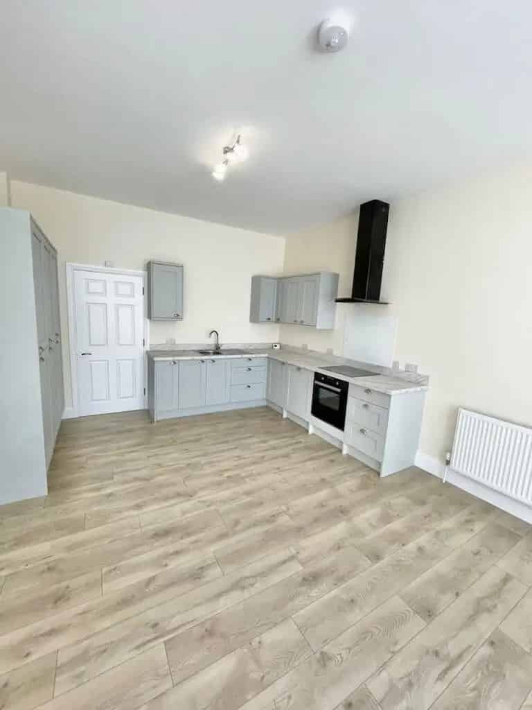 2 Bedroom Flat Winton Zero Deposit Available