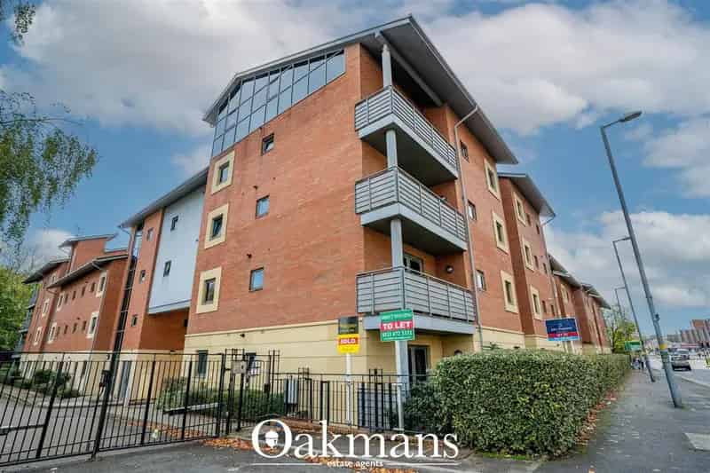 2 Bedroom Flat to Rent Fully Managed Property