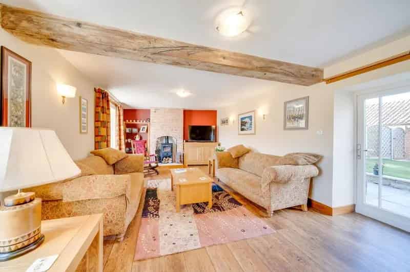 6 Bed House with Holiday Cottages and Outbuildings For Sale