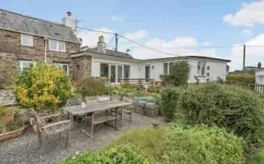 4-Bed Home or Dual Occupancy Property in Bratton Fleming