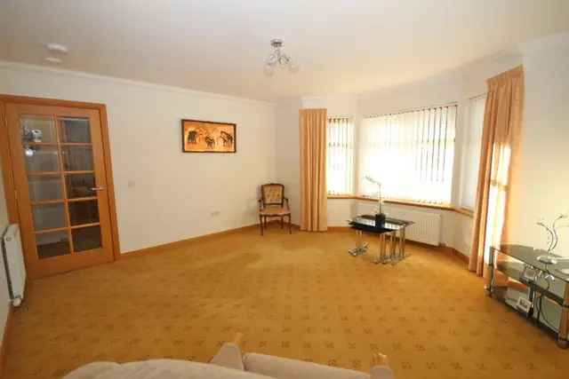 3 Bedroom Detached Bungalow For Sale in Buckie