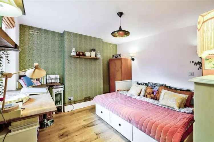 1 bed flat for sale