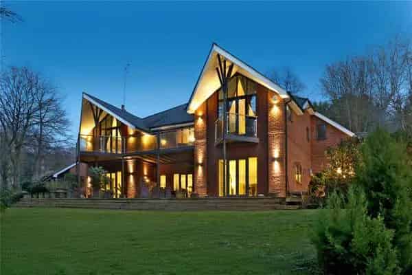 Stunning Contemporary Home with Woodland Views