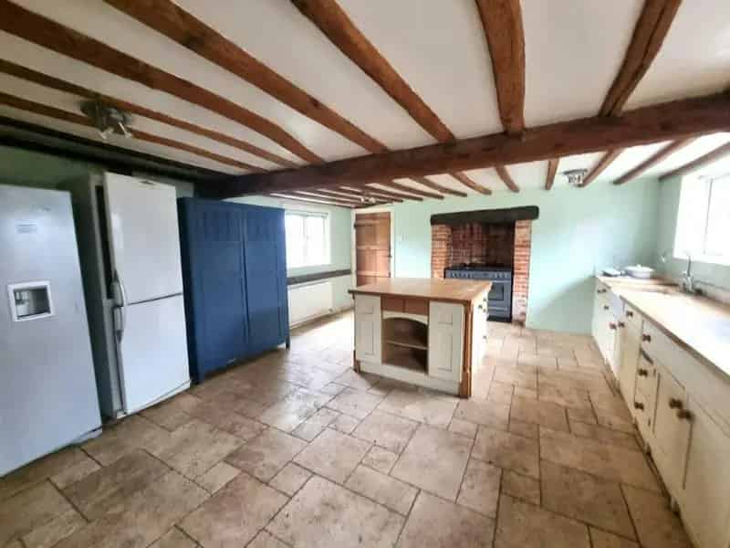 Detached Farmhouse with Paddock - Auction