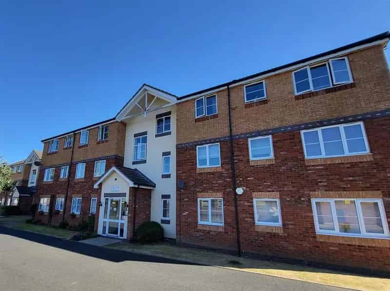 2 Bedroom Apartment To Rent Near Princess Alice Retail Park