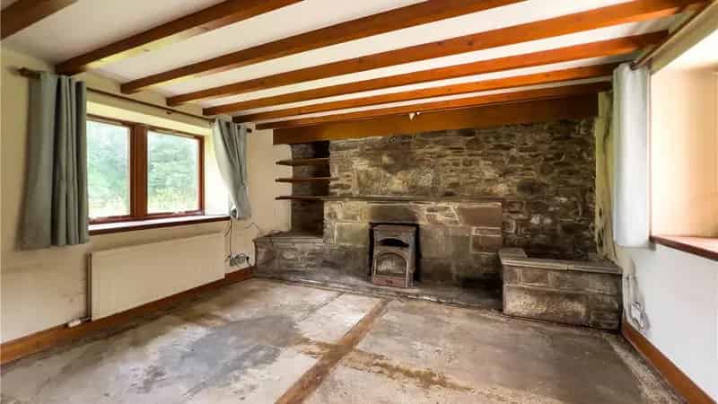 Burnside Cottage: Charming Perthshire Cottage Requiring Modernisation