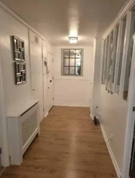 2 Bed 1st Floor Flat Near Parks Schools and Transport