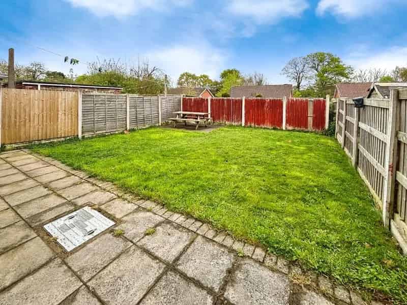 3 Bedroom Semi Detached House For Sale Blacon Cheshire