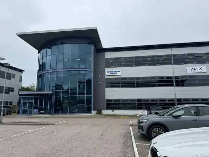 High Spec 316 Sq m Office Suite Westhill 11 Car Parking Spaces