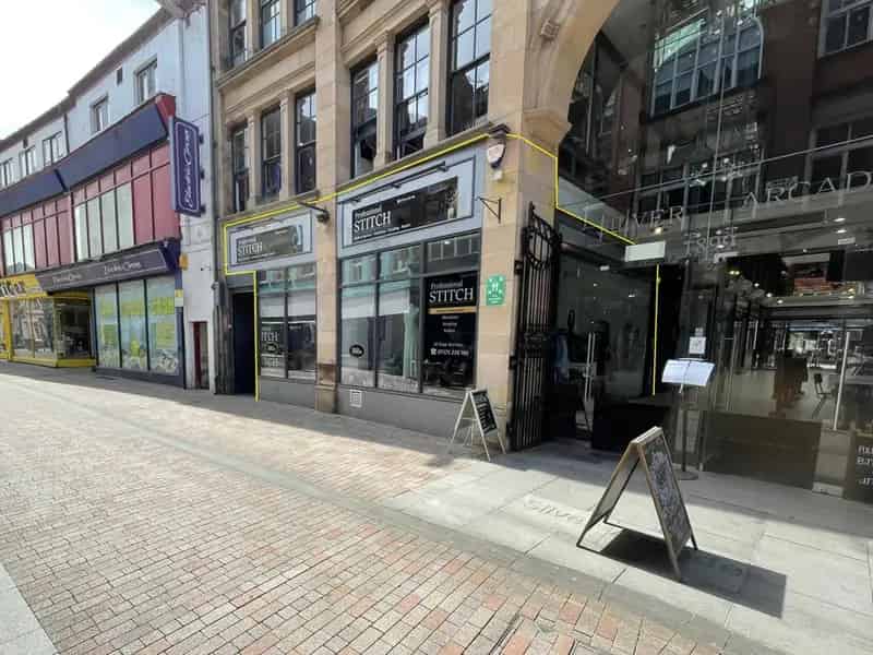 Ground Floor Retail Unit in Victorian Arcade