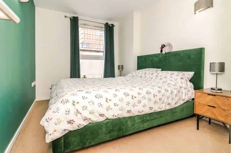 2 Bedroom Flat for Sale Manchester M4 Skyline Central