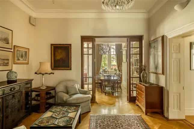 Flat for sale in Queen's Gate, South Kensington SW7