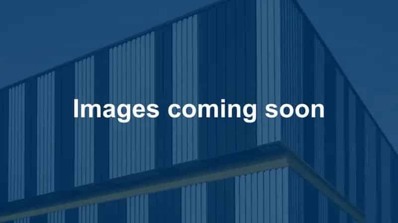 3629 sq ft Refurbished Workshop Detached Unit with Office