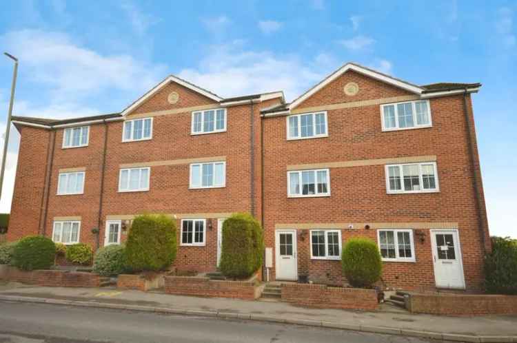 3 Bedroom Mid Terrace House for Rent Mastin Moor Derbyshire