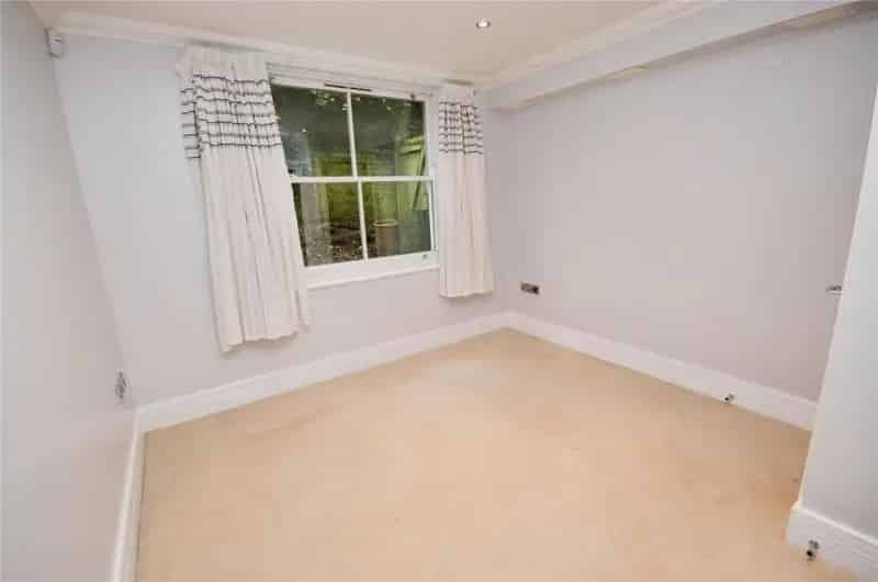 2 Bed Flat for Sale Bishops Stortford