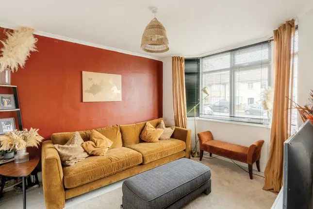 End Terrace House for Sale in Dovercourt Road Horfield Bristol