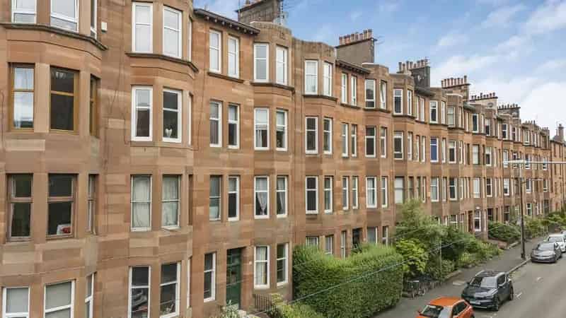 1 Bedroom Flat for Sale in Glasgow