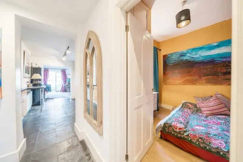 Two Double Bedroom Flat in Clapham