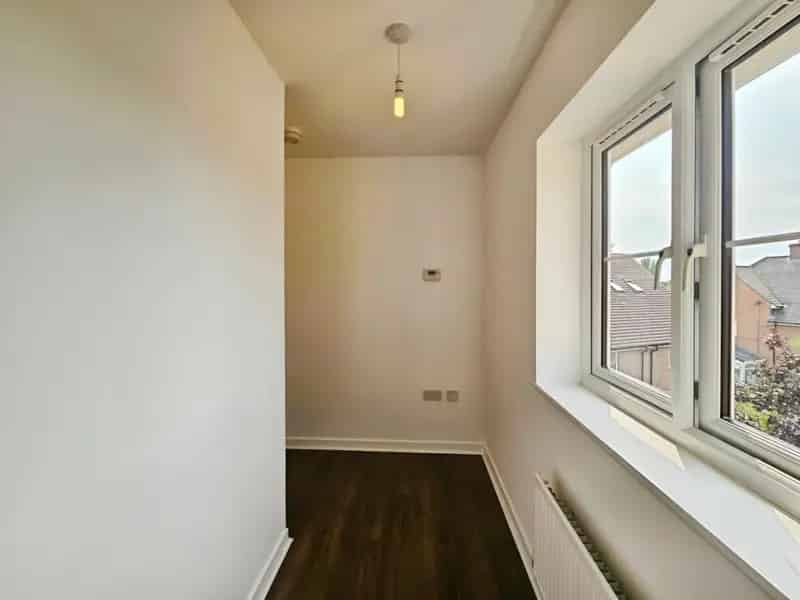 2 bedroom Flat
 For Sale 
Total Size: 668 SQ FT