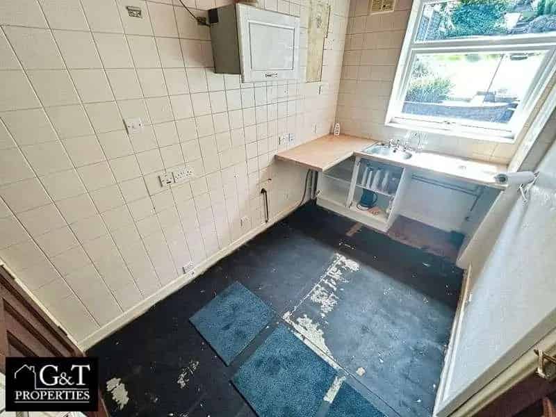 3 Bed House For Sale Near Schools